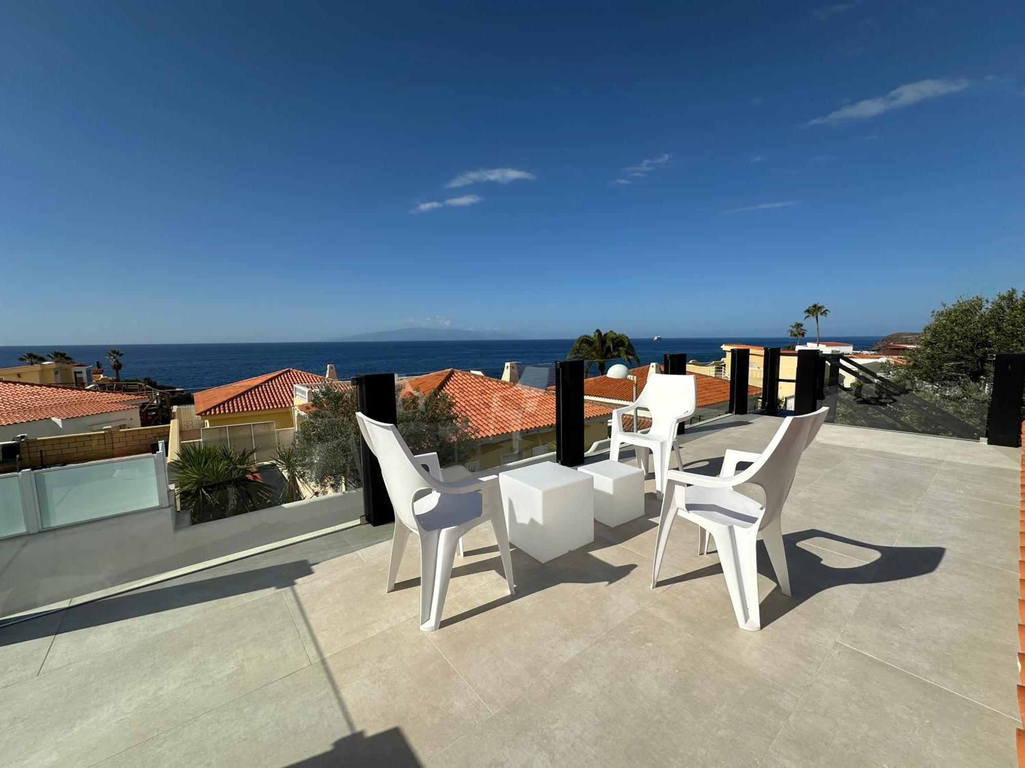Ocean Vibes With Sea View And Private Heated Pool Casa de Férias *